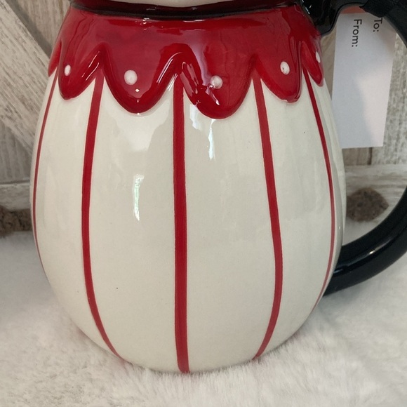 Johanna Parker Valentine’s Day Cat Pitcher - Picture 3 of 8